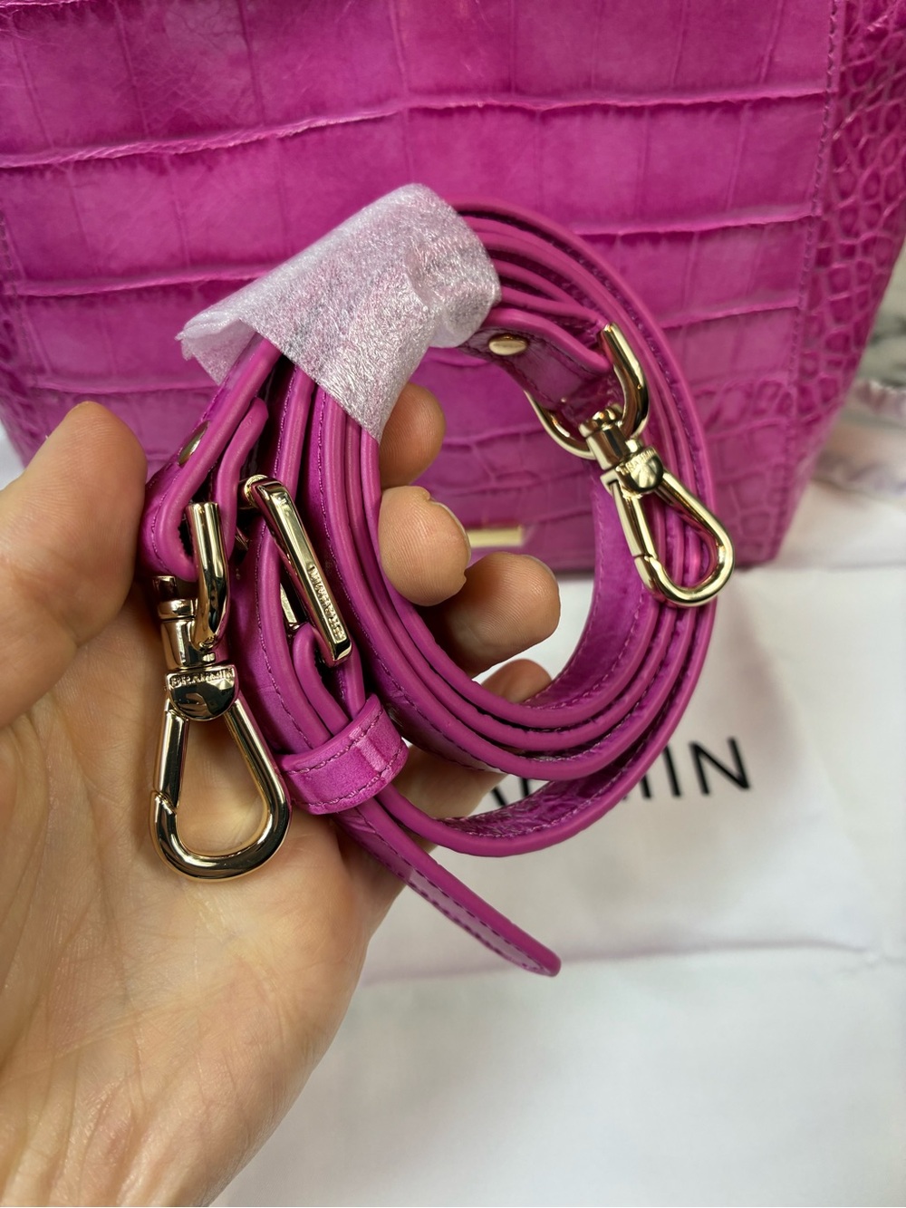 Brahmin Pink Alba Croc Embossed Small Mona Crossbody Bag - NWT  $295 Retail - Picture 2 of 9